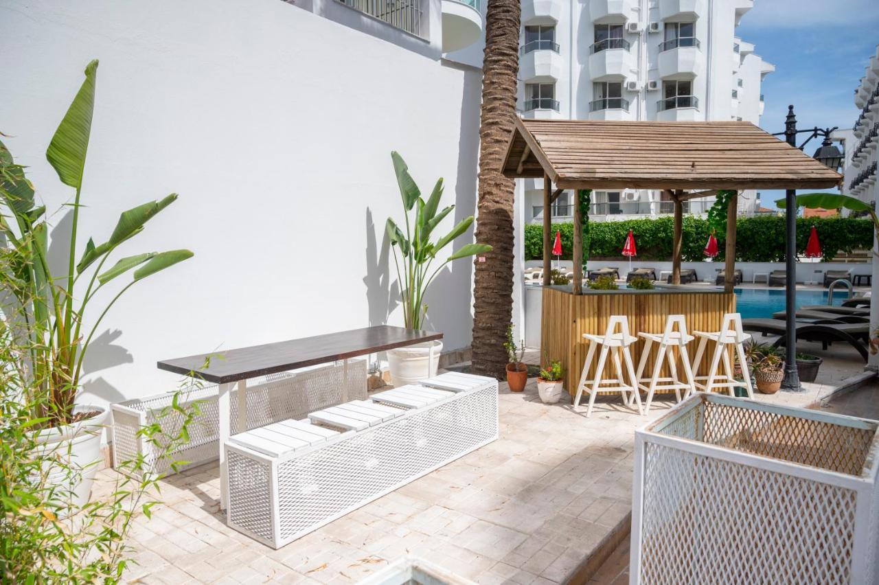 Badoka Boutique Hotel 말마리스 외부 사진